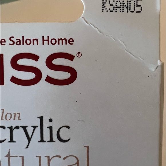 Kiss - Picture 3 of 5